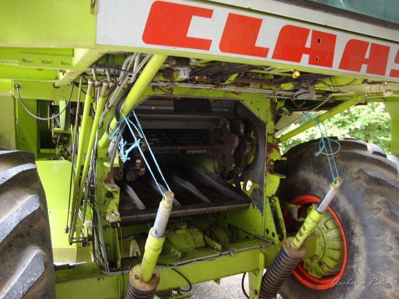 Claas Dominator 76  03